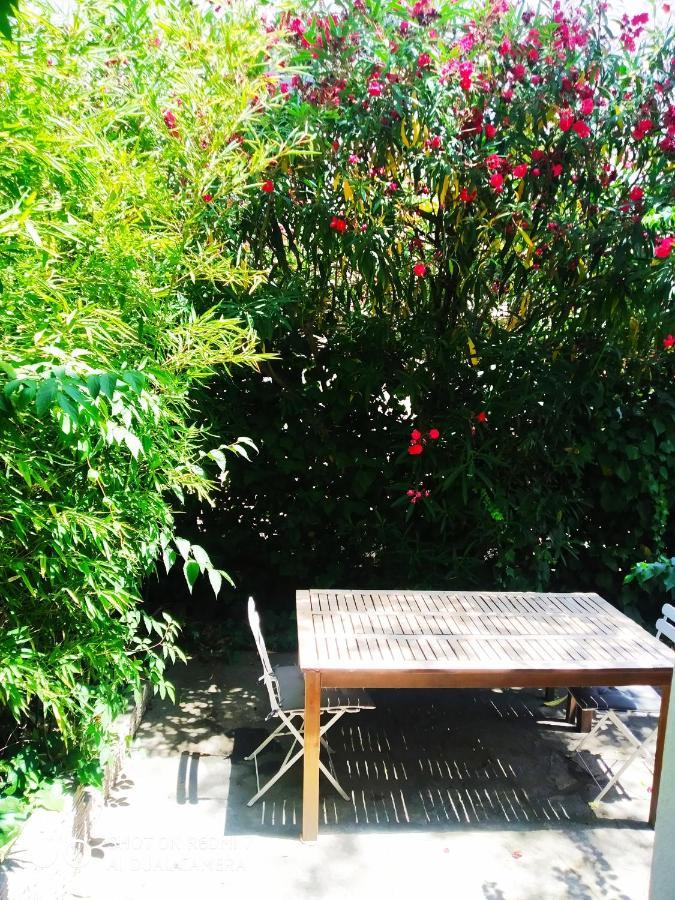 Ferienwohnung Les Lauriers Roses Narbonne Exterior foto
